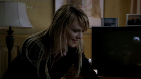 Cold_Case_S04E24_lilly_041