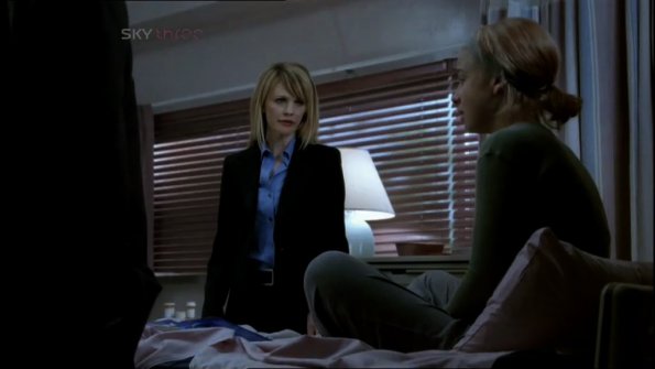 Cold_Case_S04E24_lilly_076