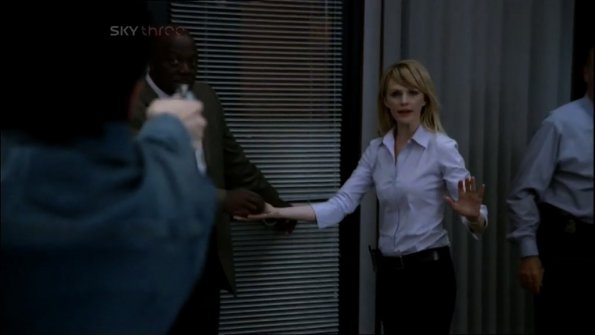 Cold_Case_S04E24_lilly_157