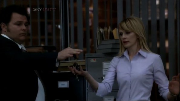 Cold_Case_S04E24_lilly_160