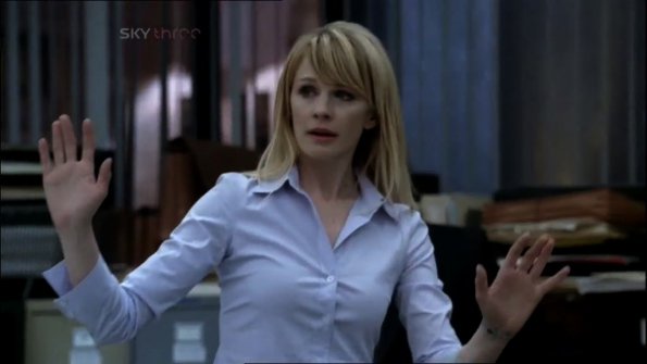 Cold_Case_S04E24_lilly_178