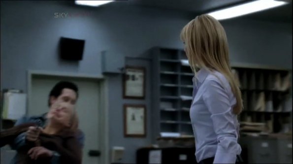 Cold_Case_S04E24_lilly_180