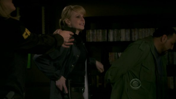 Cold_Case_S07E19_lilly_316
