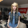 Very nice levi_studio_day_001