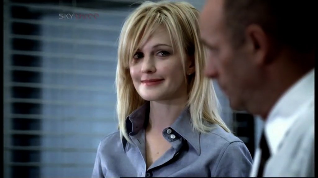 Cold_Case_S03E05_lilly_038