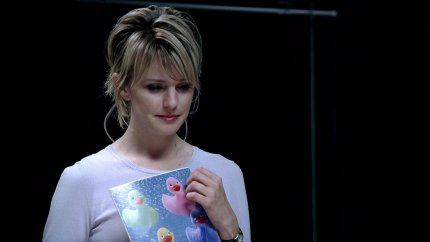I love duckies Cold_Case_s01e12_1080p_107