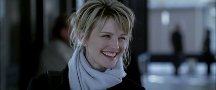 The crazy woman's right, you are beautiful Cold_Case_S01E16_lilly_036