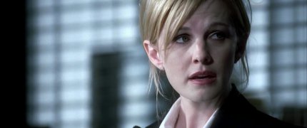 She knocks it out of the very cute park! Cold_Case_S03E04_lilly_008