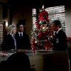 Scotty, this very decorated officer is not answering my questions? - That's an Xmas tree Lil Cold_Case_S04E11_lilly_077