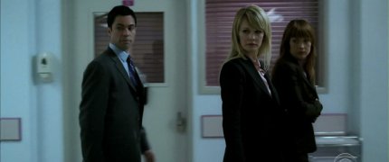 Uh, you don't see that every day! Cold_Case_S04E24_lilly_011